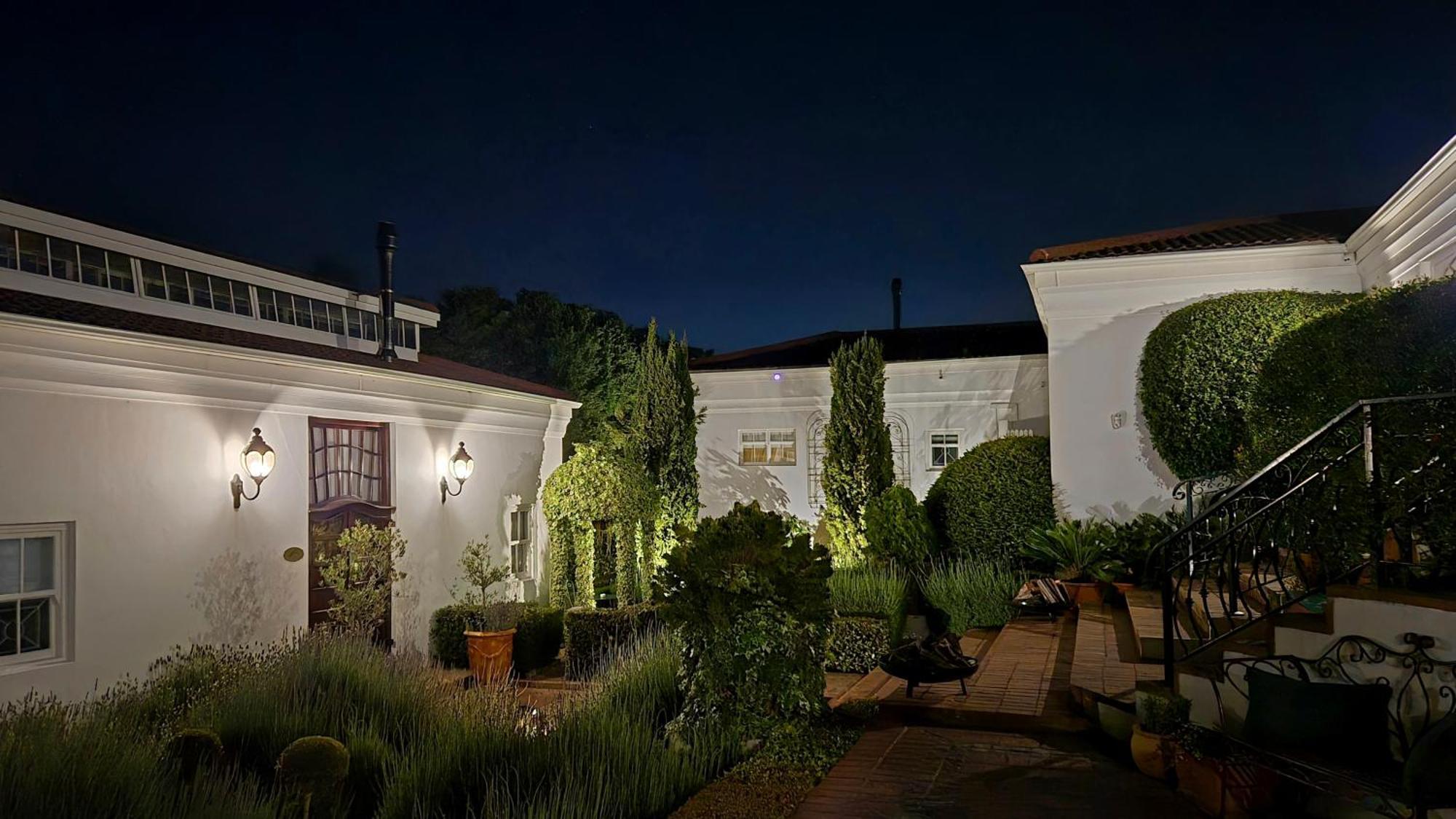 Villa Adalbert Guesthouse (Adults Only) Somerset West Exterior foto